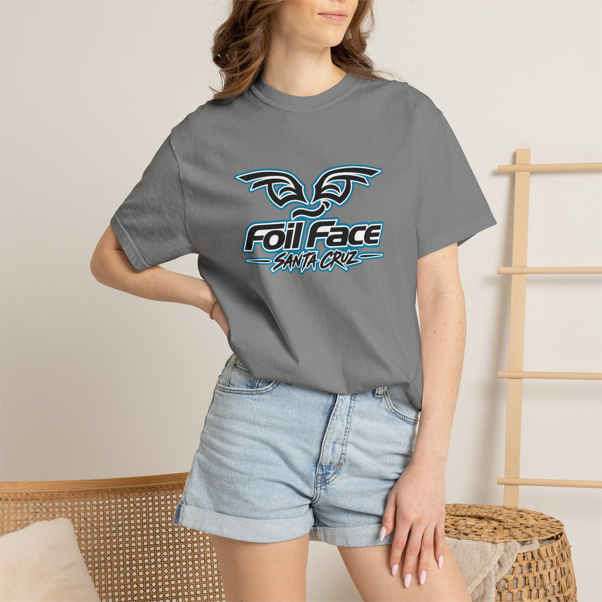 Foil Face Santa Cruz  T‑Shirt