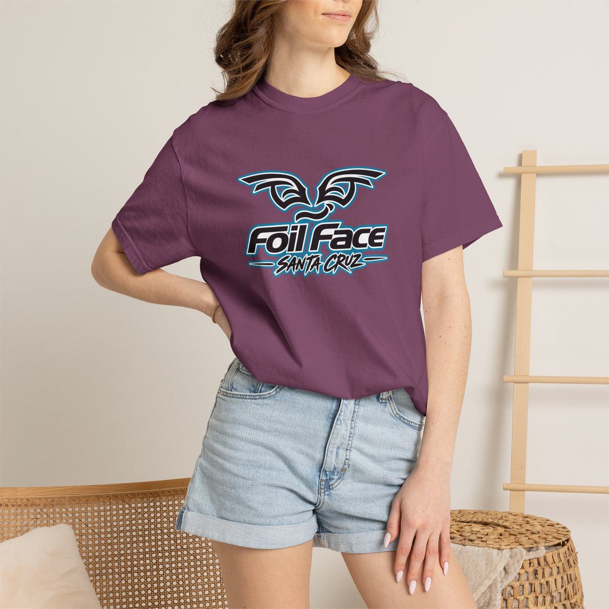 Foil Face Santa Cruz  T‑Shirt